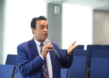 عبد الجواد أحمد يدعو لإنشاء هيئة لتوفير المعلومات حول الفرص المتاحة بقطاعات الدولة